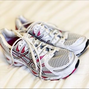 NWOT Asics Running Shoes!